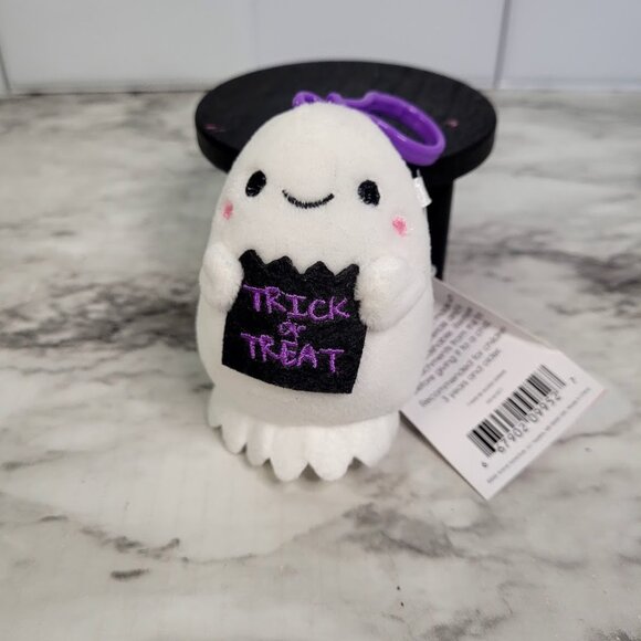 Animal Adventure: Ghost Backpack Clip - Picture 2 of 7